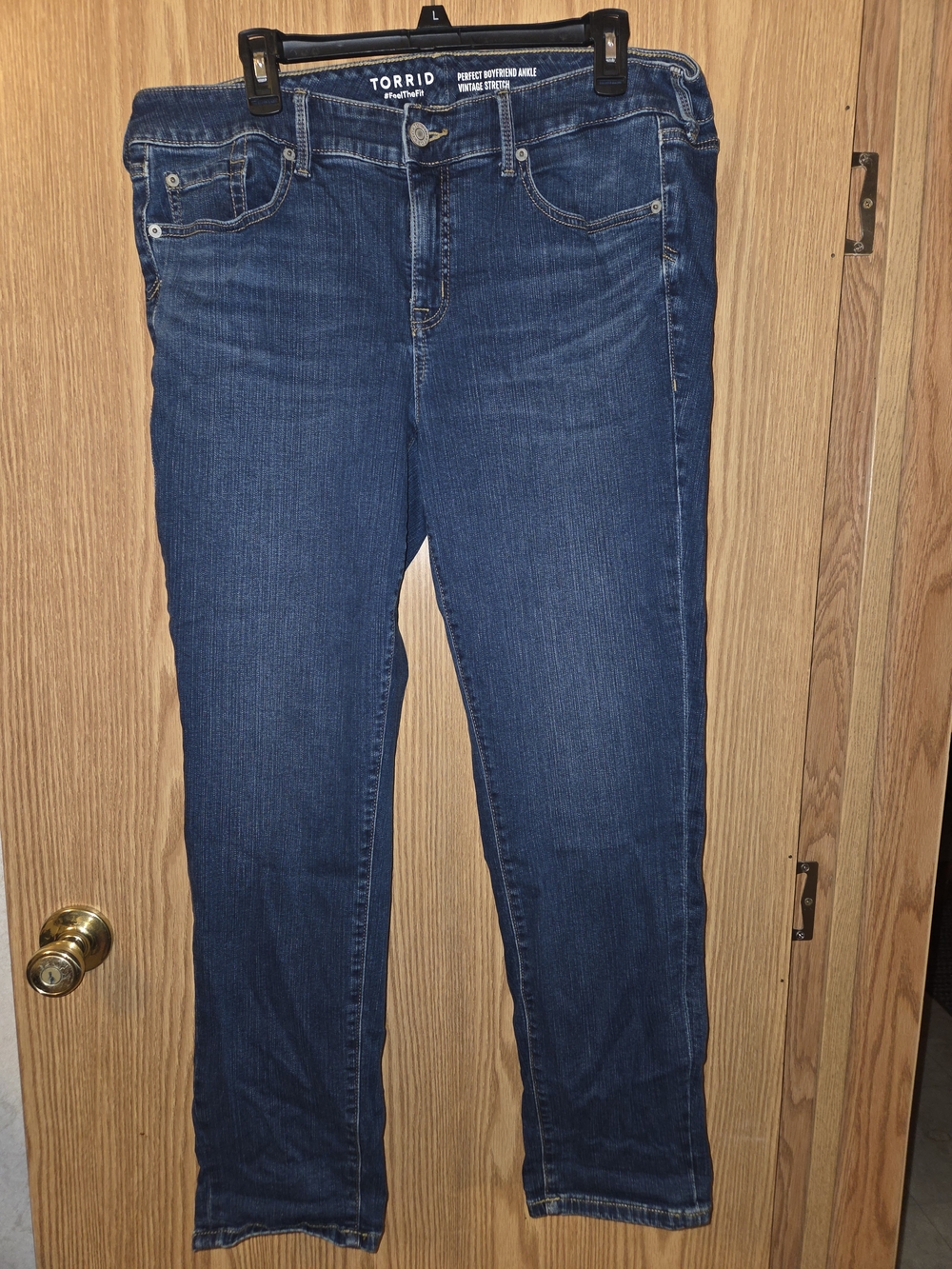 Torrid Dark Blue Boyfriend Ankle Stretch Women's Jeans